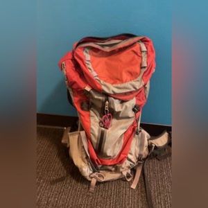 Rei Venturi 40 Red Hiking Backpack
